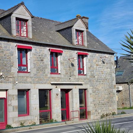 Maison Tournebride Bed & Breakfast Meillac Exterior photo